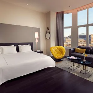 Park Plaza Victoria 4*, Amsterdam Holandia