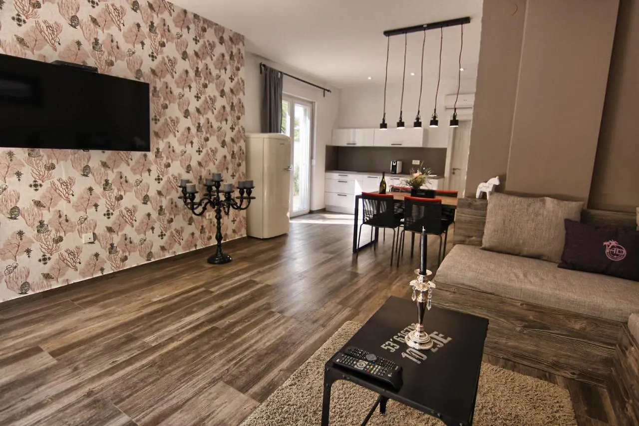 Apartment Hd Beach House II Pakostane