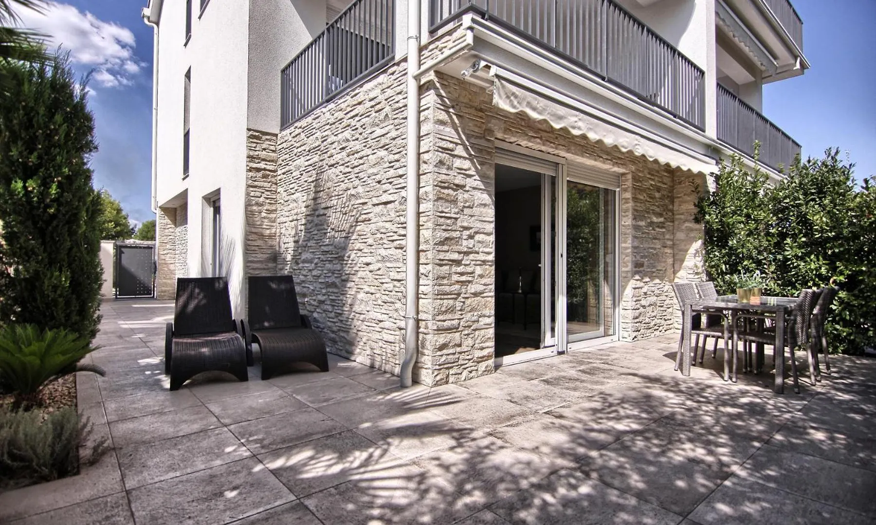 Hd Beach House II Pakostane