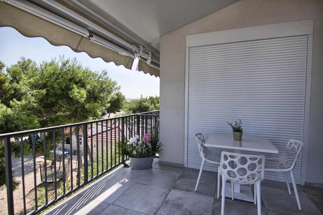 Apartment Hd Beach House II Pakostane Croatia